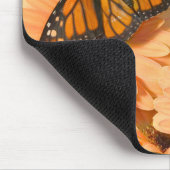 Ein beklagender Schmetterling Mousepad (Ecke)
