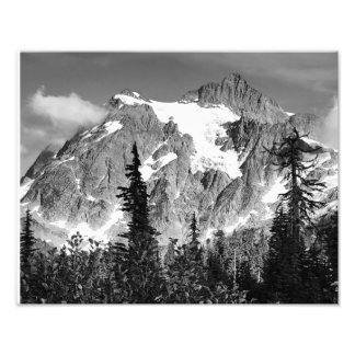 Ein Berg im North Cascades Nationalpark Fotodruck