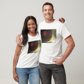 Ein bewölkter Jupiter-artiger Planet, der sich umk T-Shirt (Unisex)