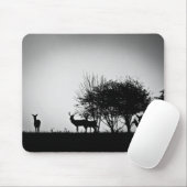 Ein Bild des Nebels einiger Rotwild morgens Mousepad (Mit Mouse)