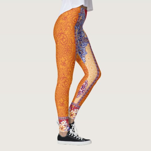 ein Bild eines orangen und blauen Musters Leggings (Rechts)