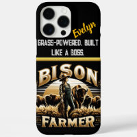 Ein Bison-Bauer, der bei Sonnenuntergang an ihre H