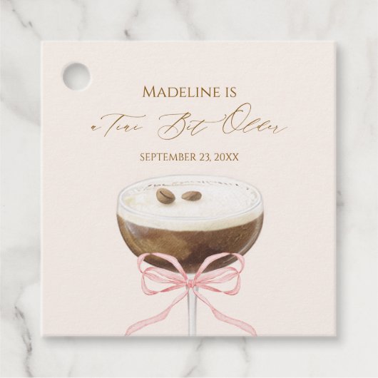 Ein bisschen älterer Espresso Martini gestreifter Geschenkanhänger (Vorderseite)