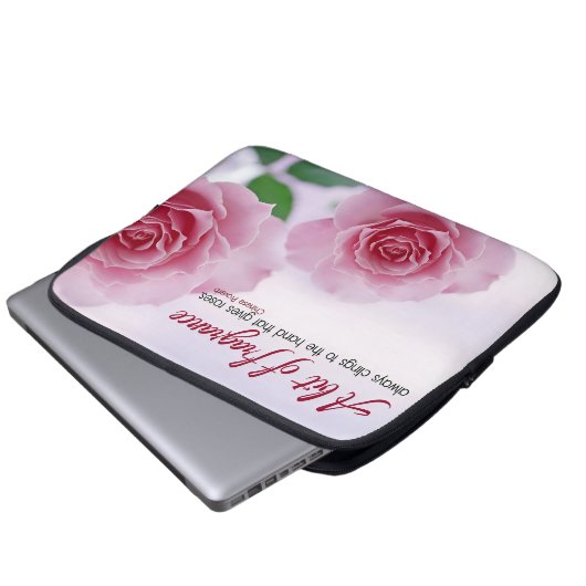 "Ein bisschen Duft" Inspiration Zitat Laptopschutzhülle (Vorne Knopf)