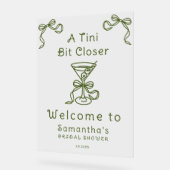 Ein bisschen Näheres Brautparty Willkommen Acrylschild (Winkel)