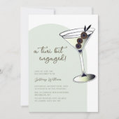 Ein bisschen verlobtes Olive Green Bachelorette Einladung (Vorderseite)