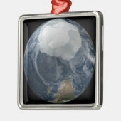 Ein Blick auf die Erde 2 Silbernes Ornament (Links)