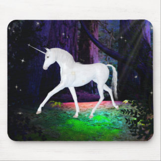 Ein Blick auf ein Einhorn - Fantasy Mousepad
