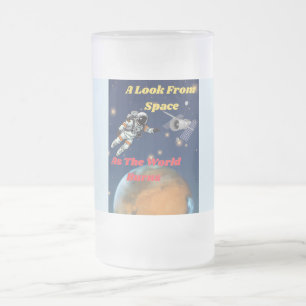 Ein Blick aus dem Weltraum, während die Welt brenn Mattglas Bierglas