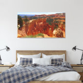 Ein Blick von der Kante aus: Ein Hoodoo Leinwanddruck (Insitu (Schlafzimmer))