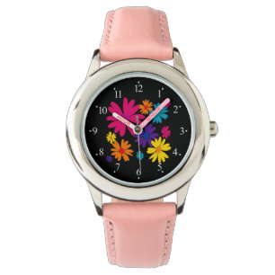 Ein Blumenbeet mit blühenden Blume Armbanduhr
