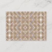 Ein brauner Teppich mit symmetrischem Design Terminkarte (Vorderseite)