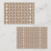 Ein brauner Teppich mit symmetrischem Design Terminkarte (Vorne/Hinten)