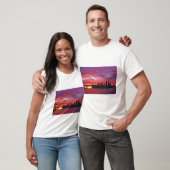 Ein brillanter Sonnenuntergang, Silhouette von Low T-Shirt (Unisex)