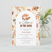 Ein Bun ist in der Oven Fall Babydusche Einladung (Stehend Vorderseite)