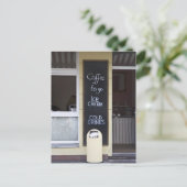 ein Café mit Kaffee zum Mitnehmen Postkarte (Stehend Vorderseite)