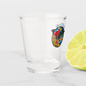 Ein Camping-Abenteuer Schnapsglas (Links)