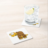 Ein Cartoon Dinosaurier Hunchback. Rechteckiger Pappuntersetzer (Vor Ort)