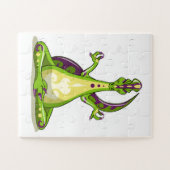 Ein Cartoon Iguanodon Dinosaurier, der Yoga macht. Puzzle (Horizontal)