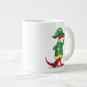 Ein Cartoon Tyrannosaur Rex verkleidet als Napoleo Jumbo-Tasse (Vorderseite Rechts)