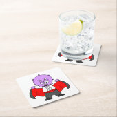 Ein Ceratops Dinosaurier verkleidete sich als Graf Rechteckiger Pappuntersetzer (Vor Ort)