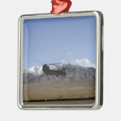 Ein CH-47 Chinook startet Ornament Aus Metall (Links)