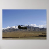 Ein CH-47 Chinook startet Poster (Vorne)