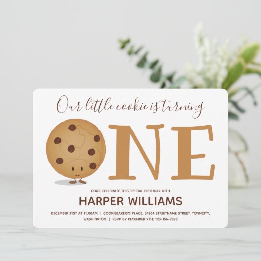 Ein Cookie zum ersten Geburtstag Einladung (Stehend Vorderseite)