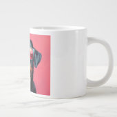 Ein cooler Rottweiler mit Sonnenbrille Jumbo-Tasse (Rechts)