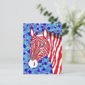 Ein Cooles, aus Zebra bestehendes, rotes Weiß und  Postkarte (Stehend Vorderseite)