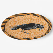 Ein Crow oder ein Raven Halloween Orange und Black Pappteller (Schrägansicht)