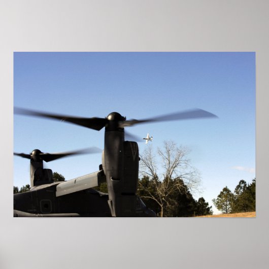 Ein CV-22 Osprey bereitet sich auf den Start vor Poster (Vorne)