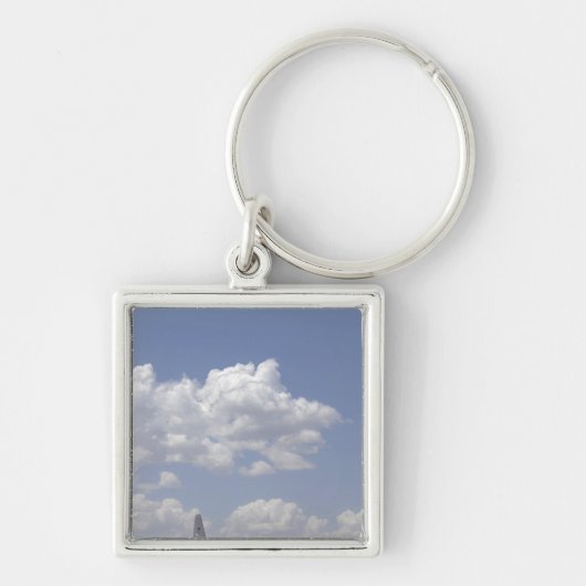 Ein CV-22 Osprey fliegt über einem C-130 Herkules Schlüsselanhänger (Vorne)