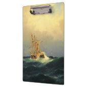 Ein Dampfschiff im Sturm im Atlantischen Ozean Klemmbrett (Links)