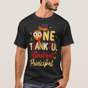 Ein dankbarer Assistent Hauptort Herbst Herbst Dan T-Shirt