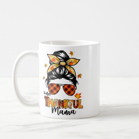 Ein dankbarer Mama Funny Messy Bun Herbst Herbst a Kaffeetasse (Links)
