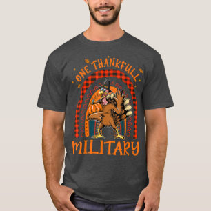 Ein dankbarer militärischer Erntedank Rainbow Türk T-Shirt
