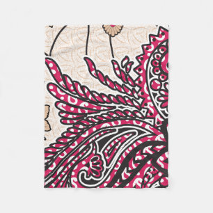 Ein dekoratives Paisley-Design mit lebendigem Rot  Fleecedecke