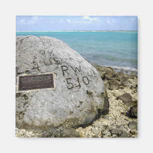 Ein Denkmal zu den Kriegsgefangen auf Wake Insel Magnet