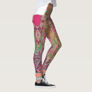 ein Design mit einem rosa und braunen Paisley-Must Leggings