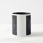 Ein detaillierter Blick auf die geschlagenen Überr Tasse (Zentrum)