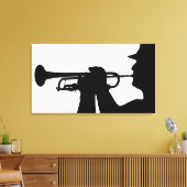 Ein Dienstmitglied spielt eine Melodie Leinwanddruck (Insitu (Wohnzimmer))