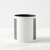 Ein Doktor, der Urin St. Elizabeths überprüft Tasse (Zentrum)