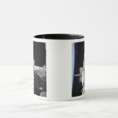 Ein dotiertes Sojus-Raumfahrzeug Tasse (Zentrum)