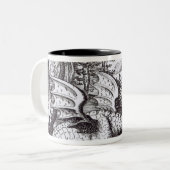 Ein Drache im Wald Zweifarbige Tasse (Vorderseite Links)