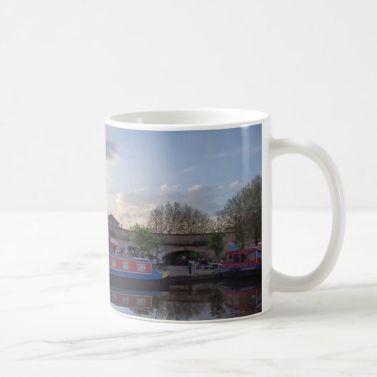 Ein Drink am Fluss Kaffeetasse (Rechts)
