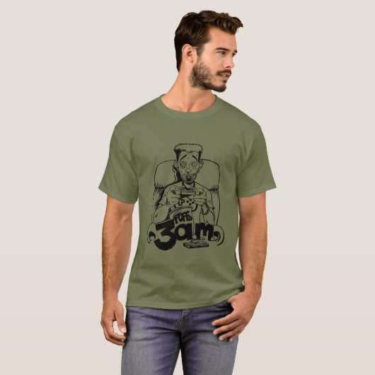 Ein echter Gamer schläft nie T-Shirt (Vorne ganz)