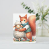 Ein Eichhörnchen umarmt ein Schaf Postkarte (Stehend Vorderseite)
