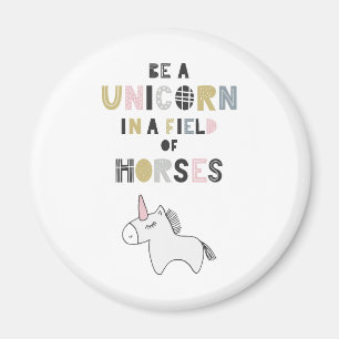 Ein Einhorn auf einem Pferdefeld sein Magnet