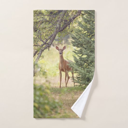 Ein einsamer Hirsch Handtuch (Handtuch)